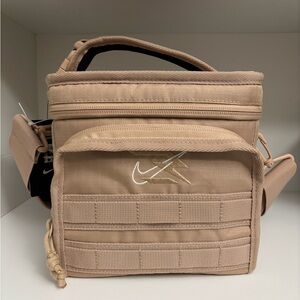 Nike Insulated Lunch Box Tan